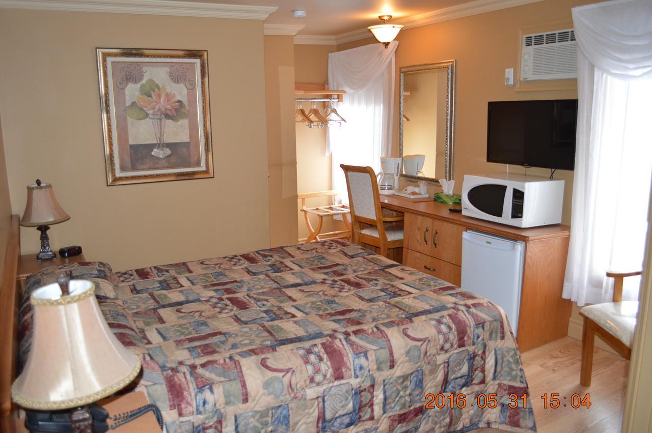 Motel-Auberge Helene Victoriaville Ngoại thất bức ảnh