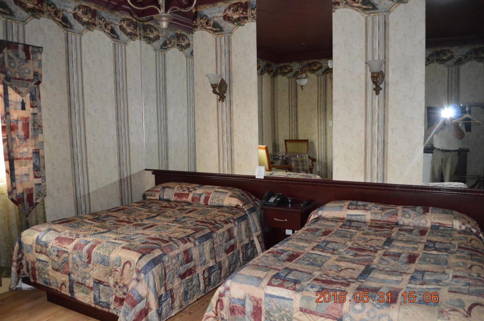 Motel-Auberge Helene Victoriaville Ngoại thất bức ảnh
